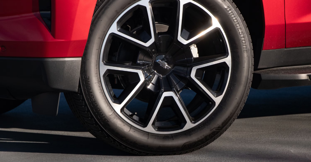 2025 Chevy Tahoe wheel and badging up close