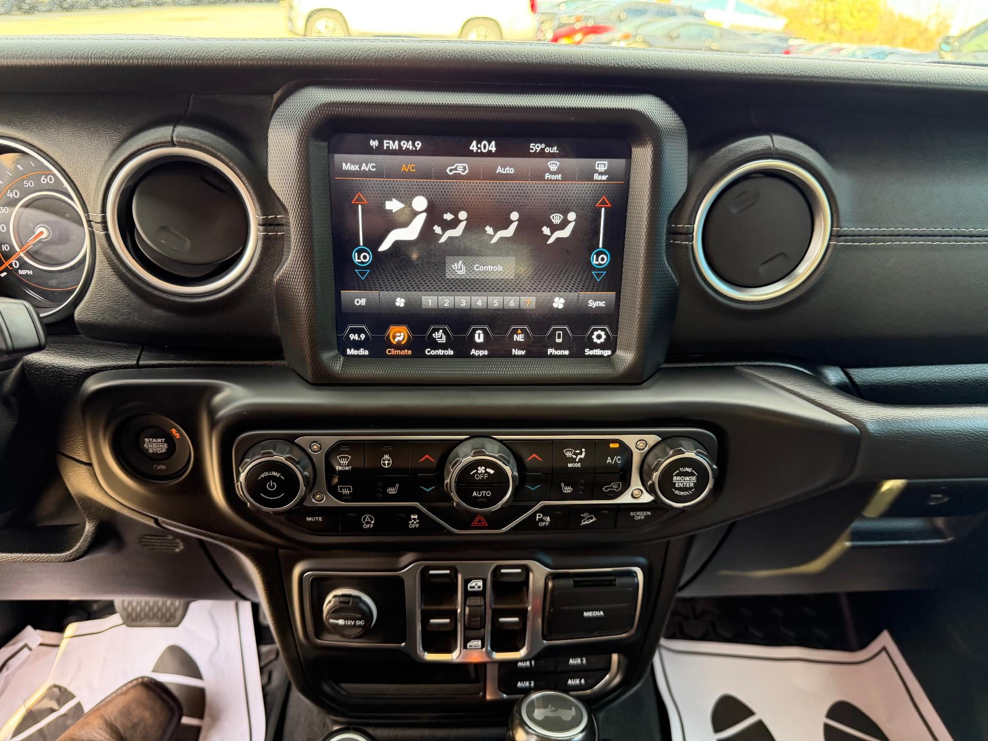 2020 Jeep Wrangler Unlimited Sahara