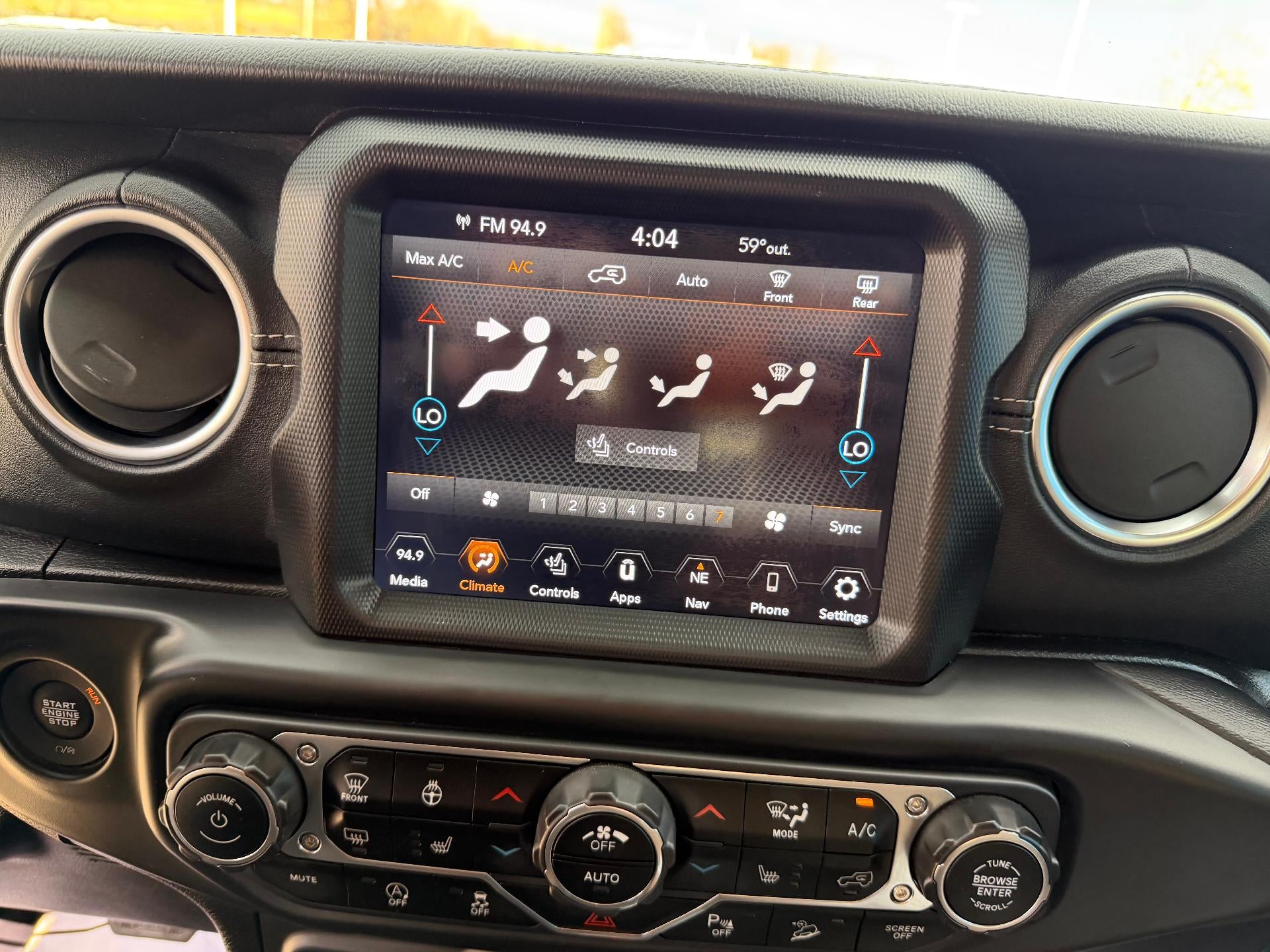 2020 Jeep Wrangler Unlimited Sahara