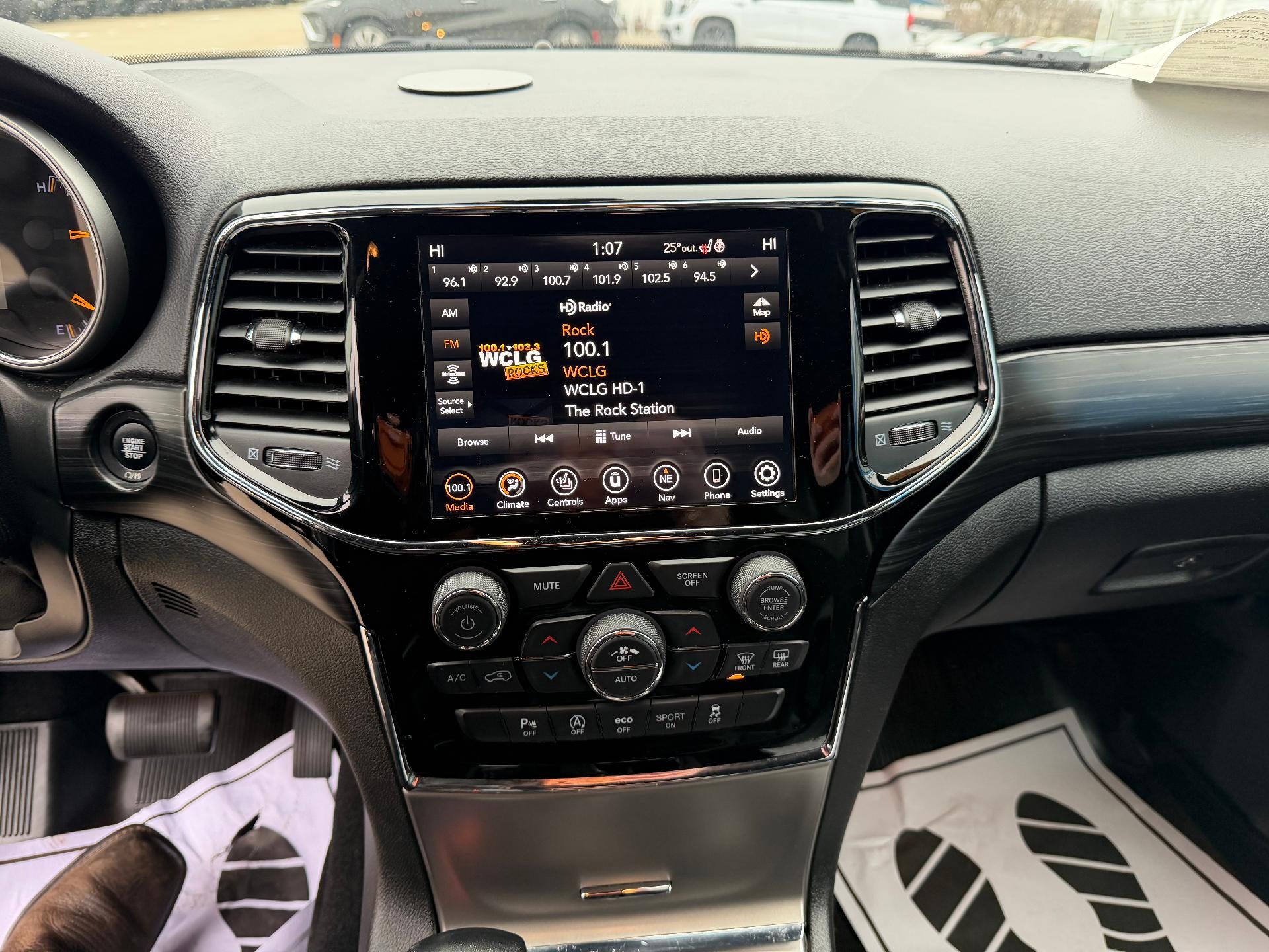 2020 Jeep Grand Cherokee Altitude