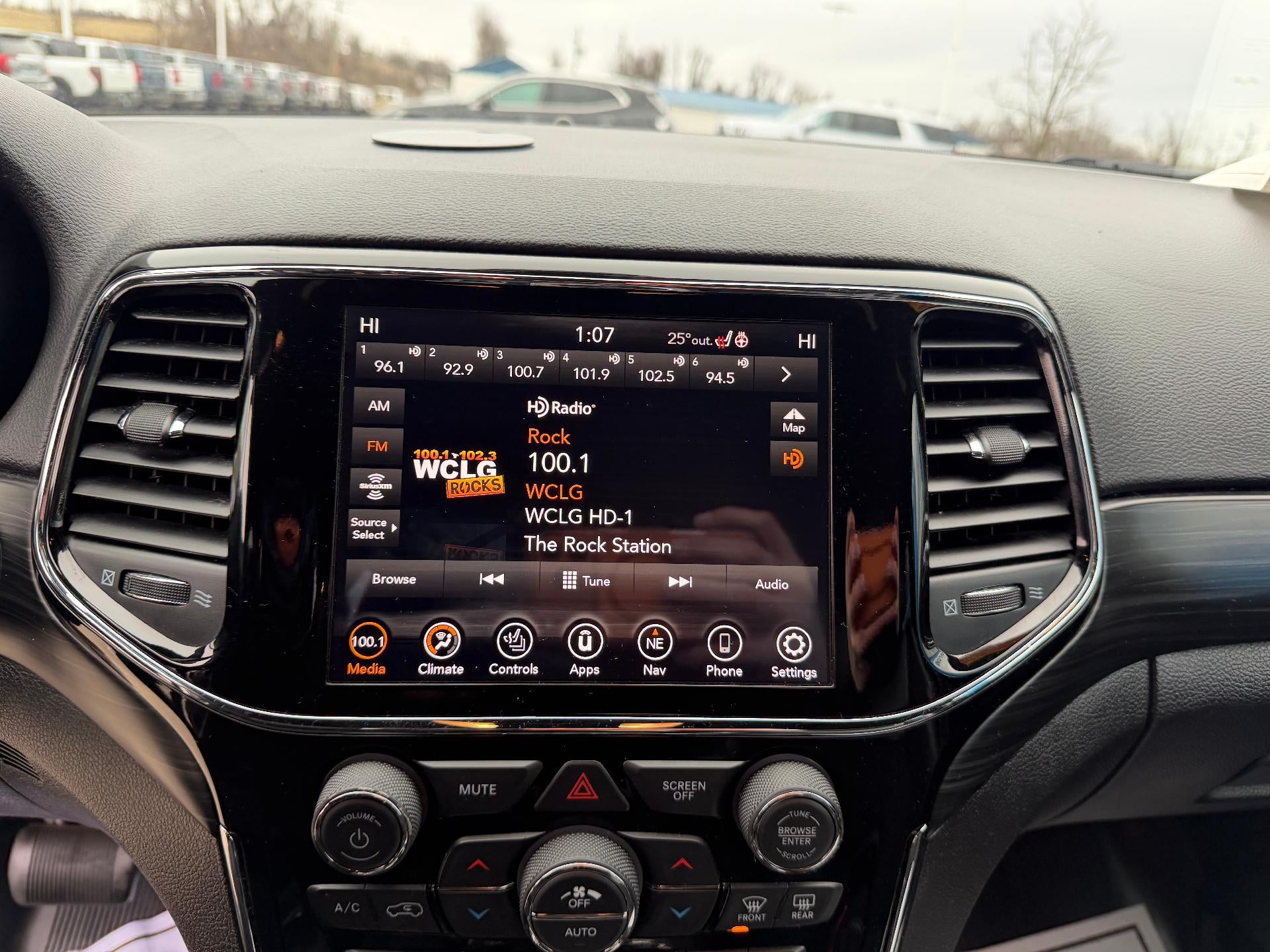 2020 Jeep Grand Cherokee Altitude