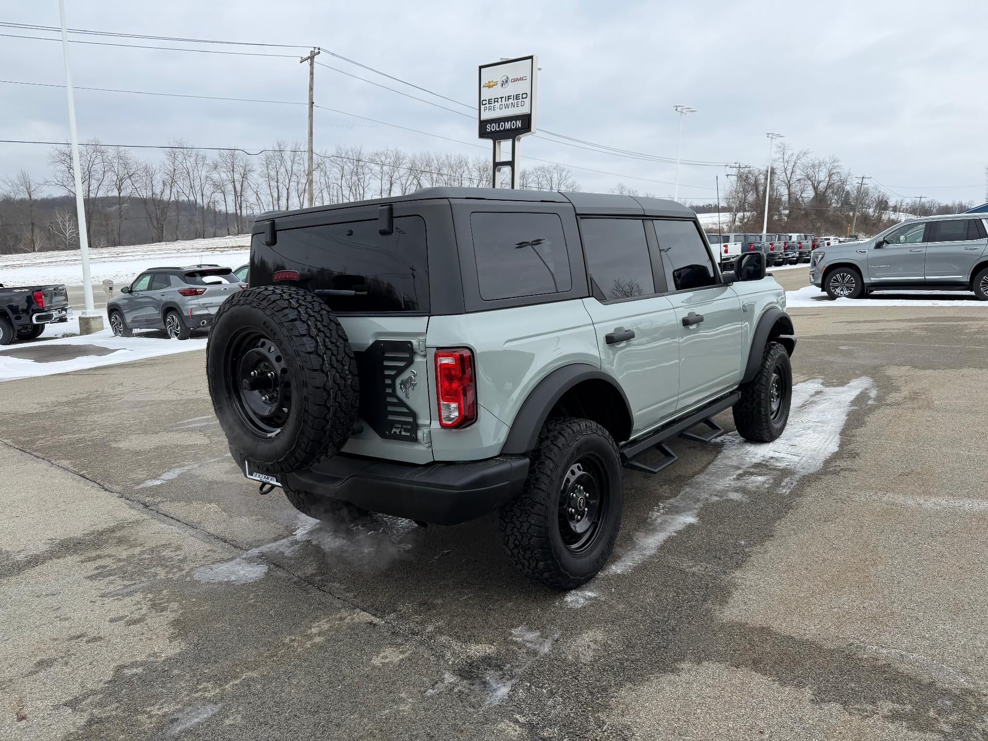 2023 Ford Bronco Base