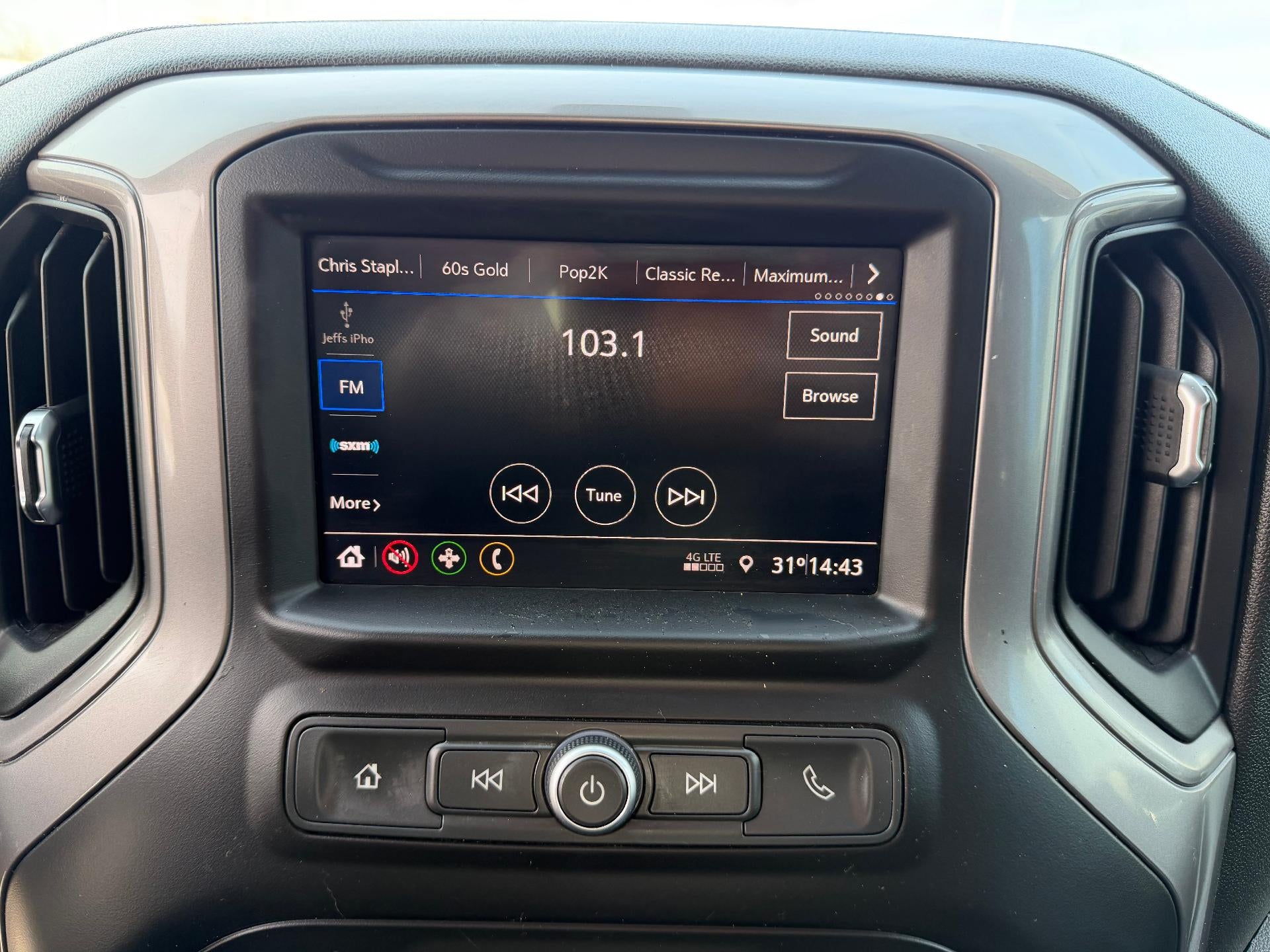 2021 Chevrolet Silverado 1500 Custom