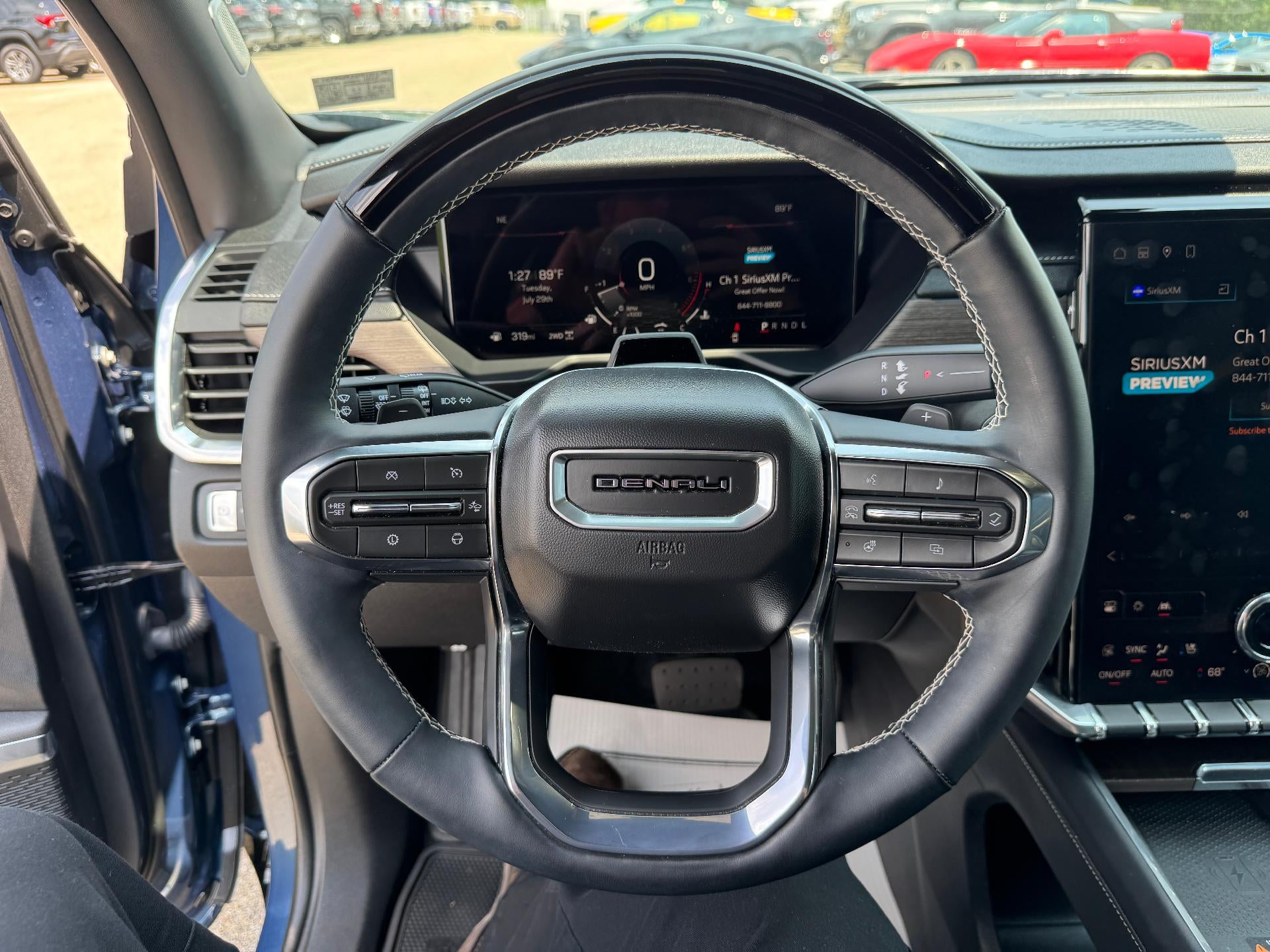 2025 GMC Acadia Denali