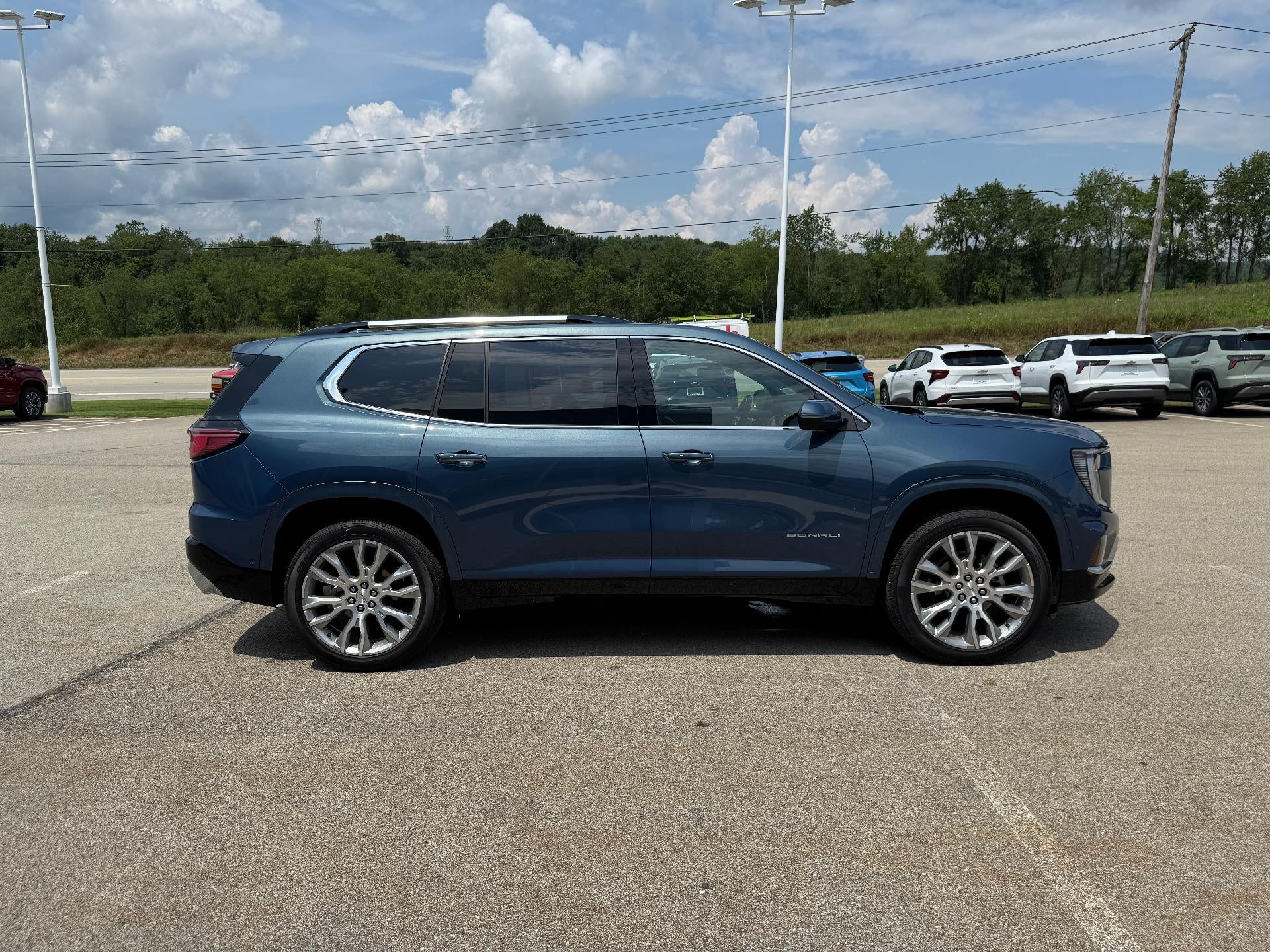 2025 GMC Acadia Denali