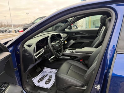 2024 Cadillac LYRIQ Luxury 3