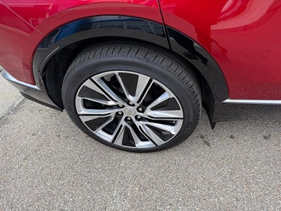 2024 Cadillac LYRIQ Luxury 3