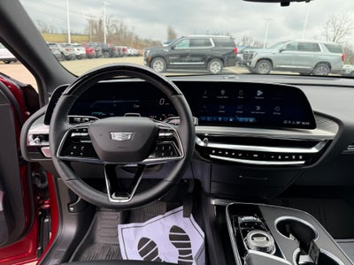 2024 Cadillac LYRIQ Luxury 3