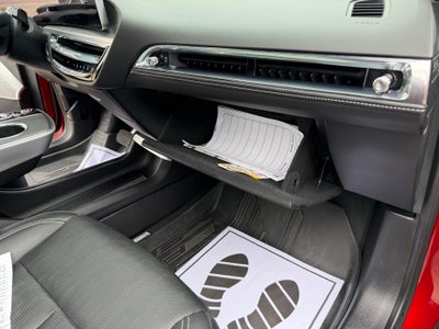 2024 Cadillac LYRIQ Luxury 3