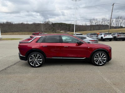 2024 Cadillac LYRIQ Luxury 3