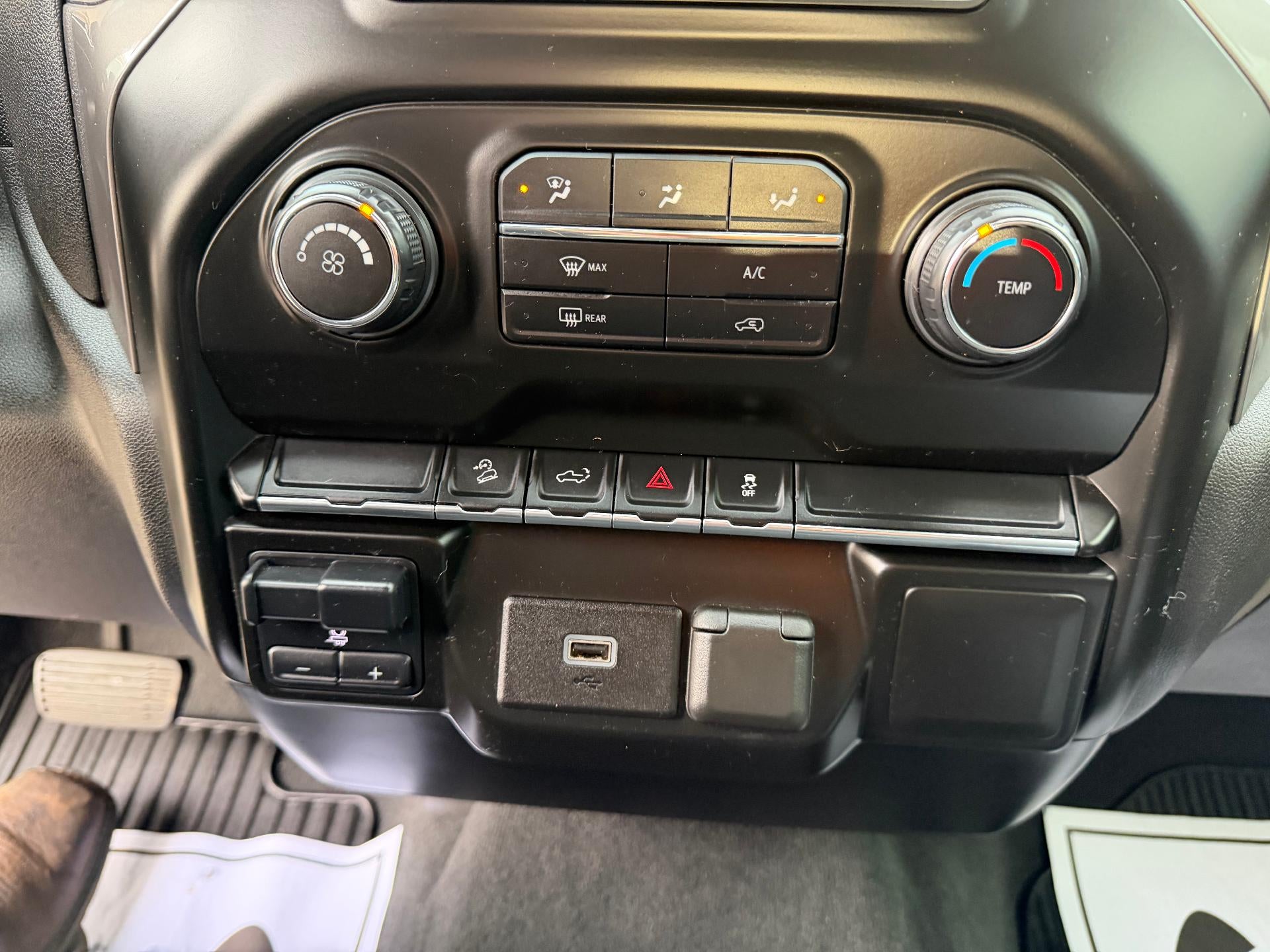 2020 Chevrolet Silverado 1500 Custom Trail Boss