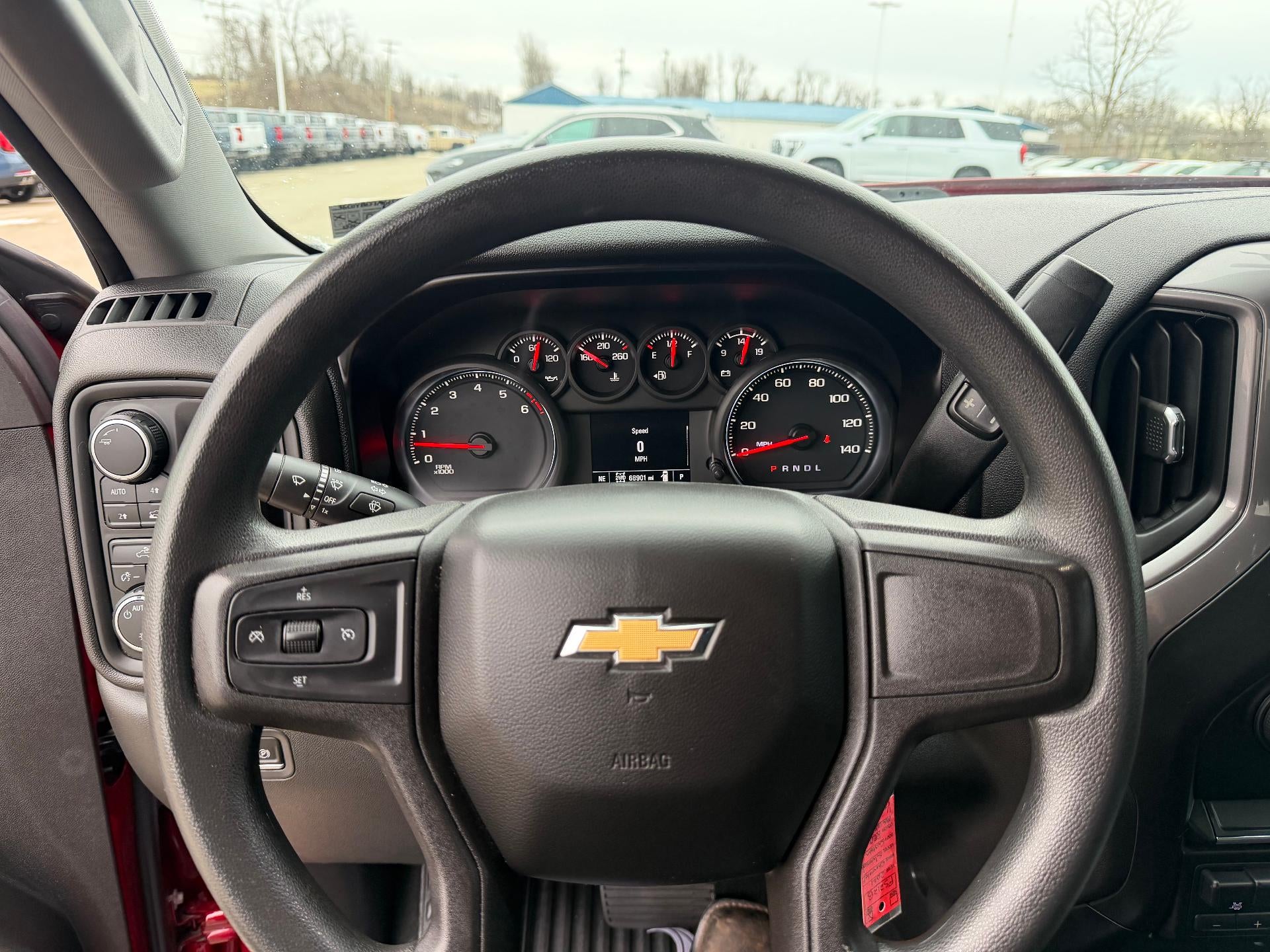 2021 Chevrolet Silverado 1500 Custom