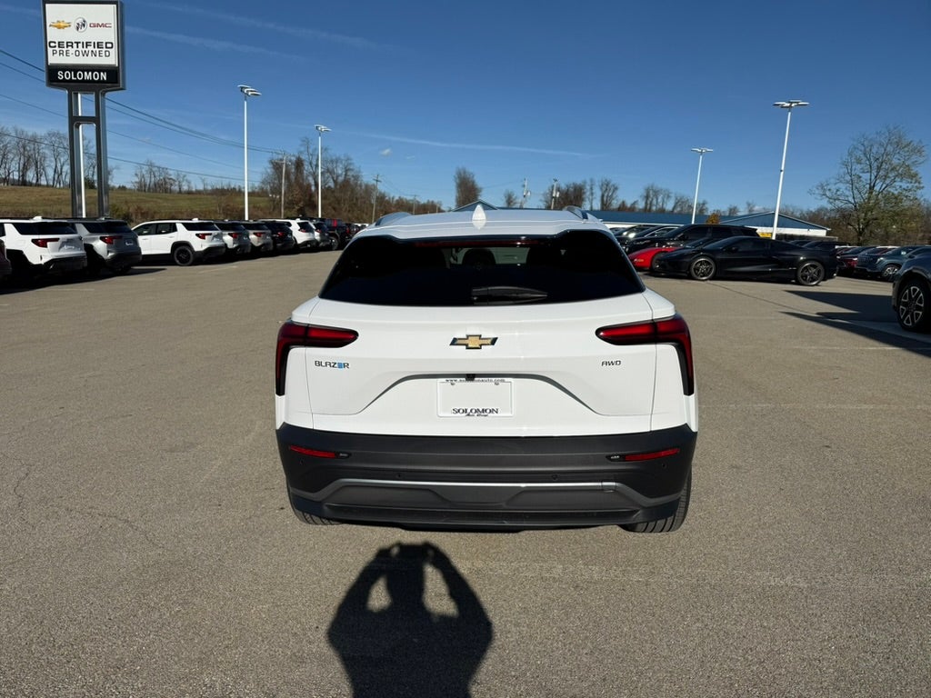 2026 Chevrolet Blazer EV LT