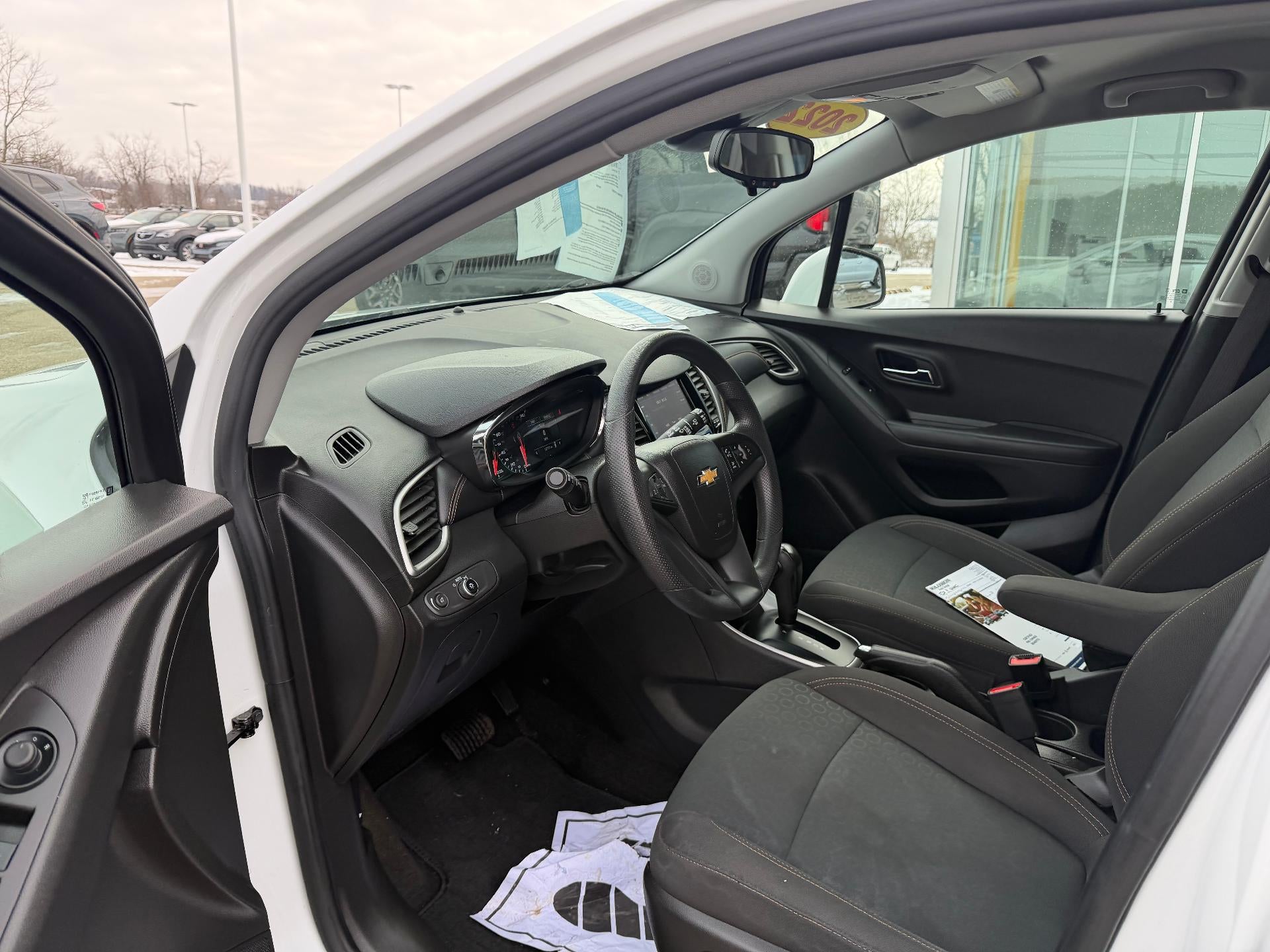 2022 Chevrolet Trax LS