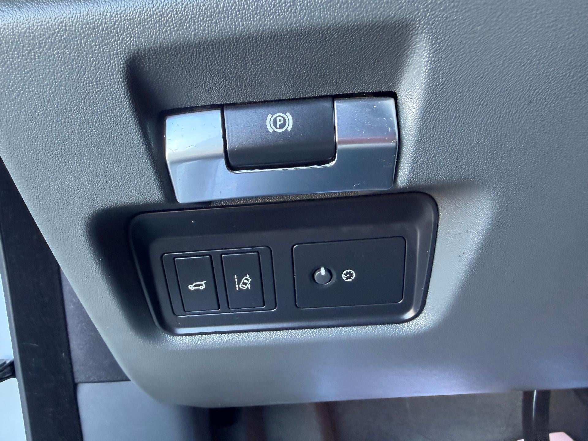 2020 Jaguar E-PACE Base