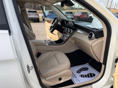 2022 Mercedes-Benz GLC 300 4MATIC® SUV