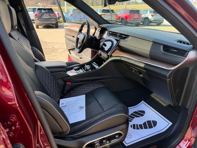 2024 Jeep Grand Cherokee L Summit