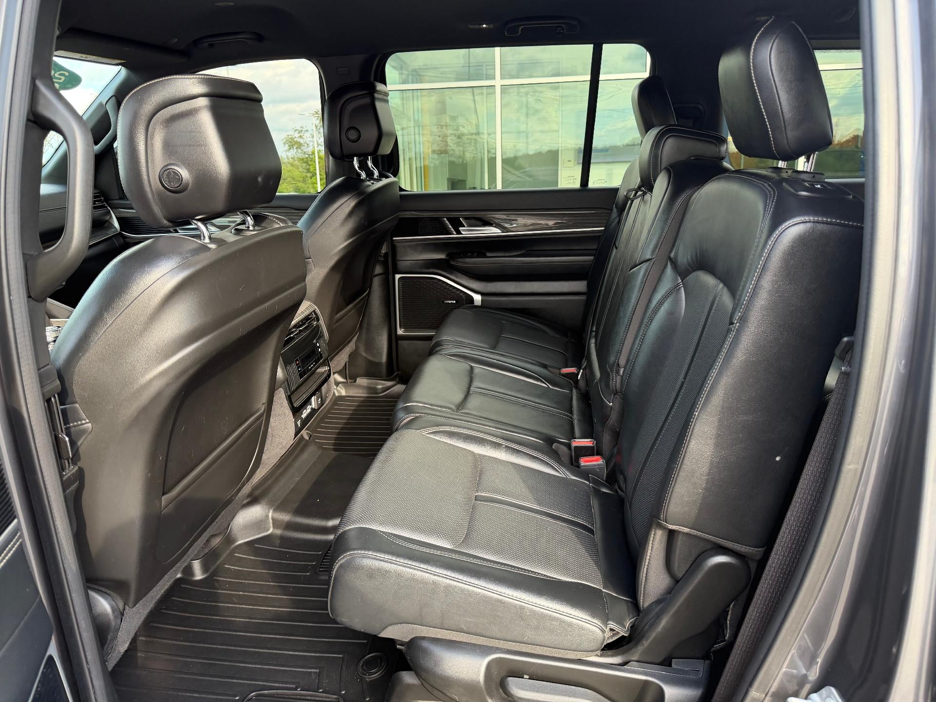 2022 Jeep Wagoneer Series II 4x4