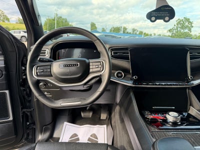 2022 Jeep Wagoneer Series II 4x4