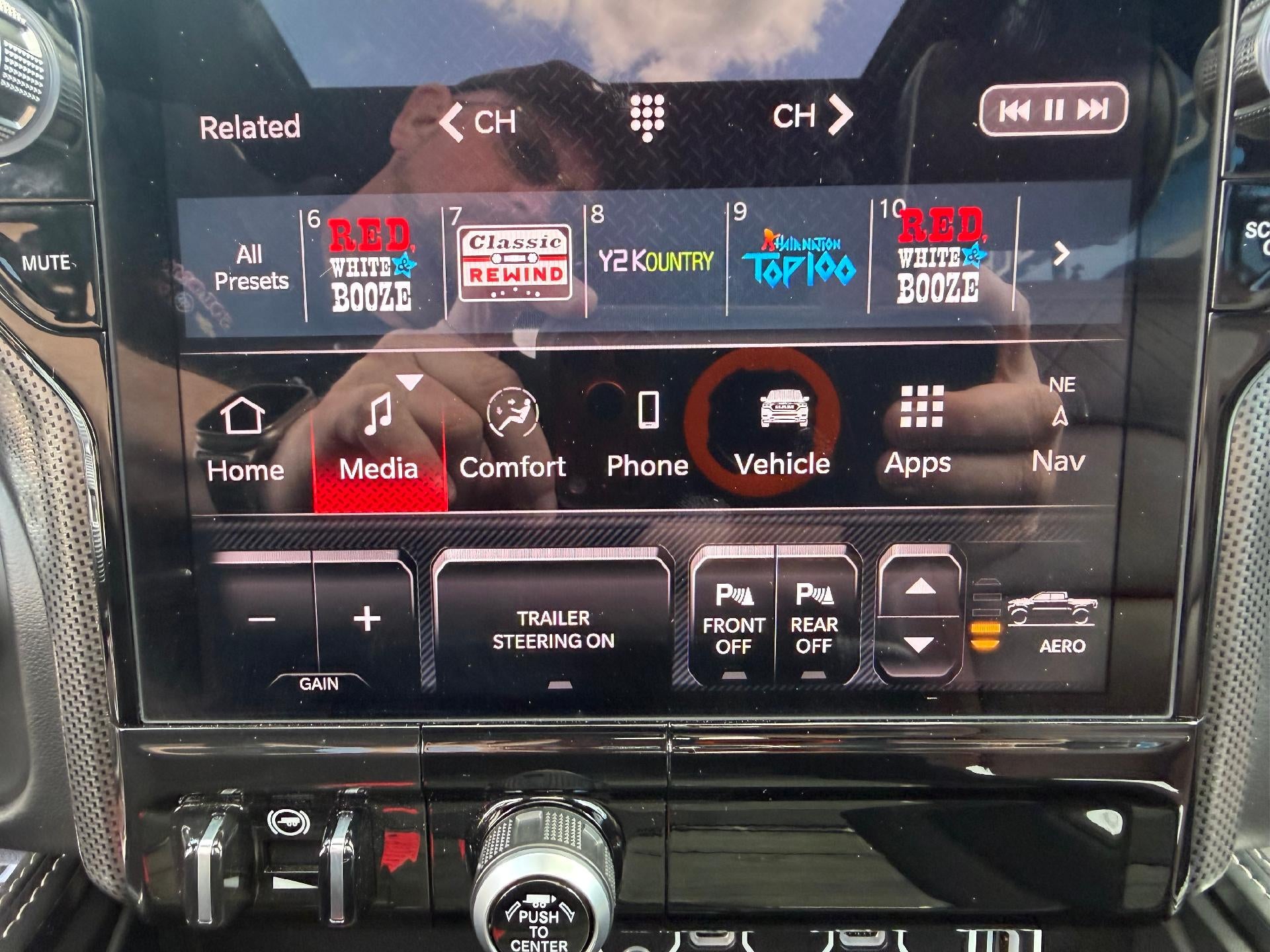 2025 RAM 1500 Limited Crew Cab 4x4 5'7" Box