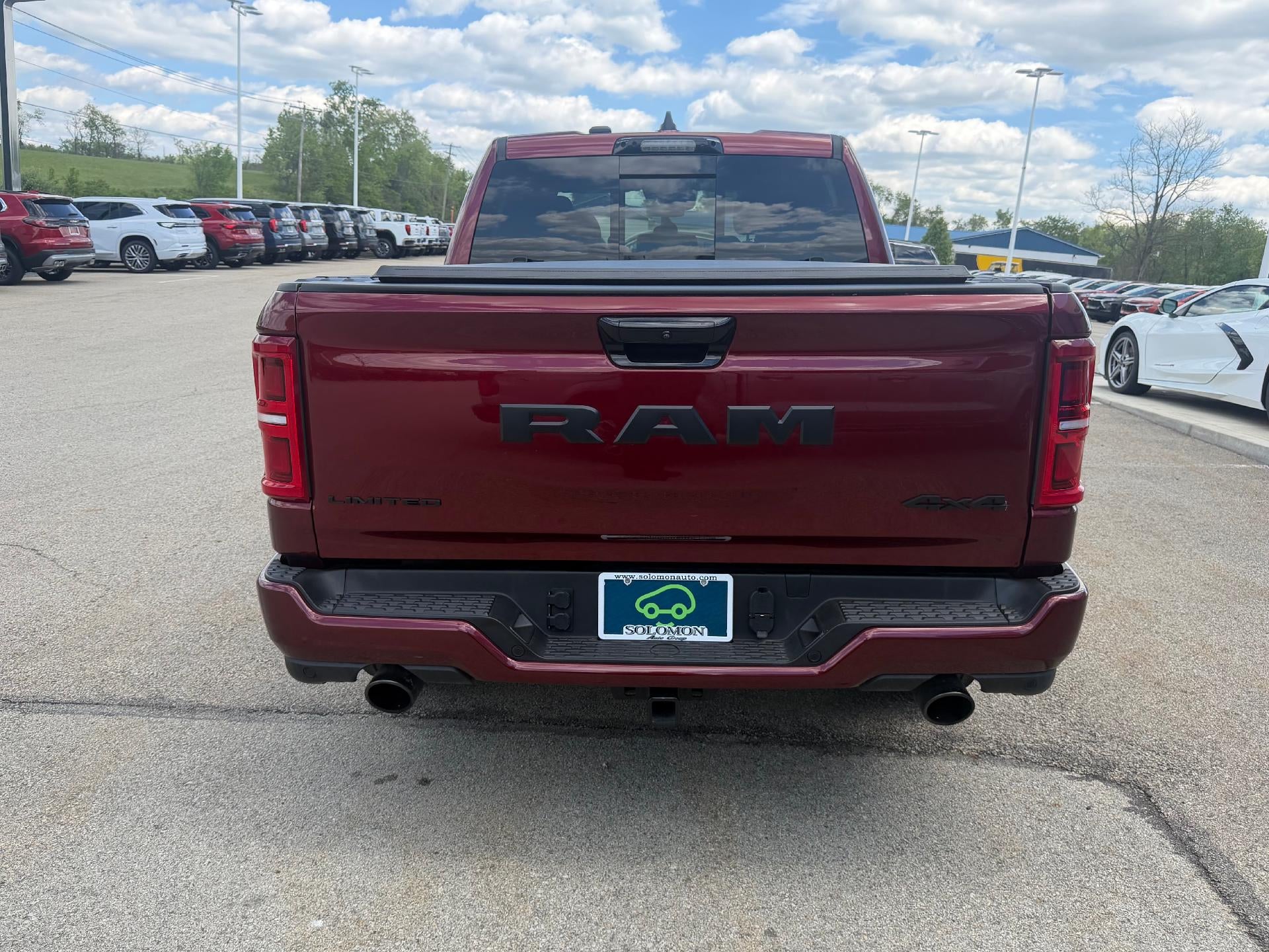 2025 RAM 1500 Limited Crew Cab 4x4 5'7" Box