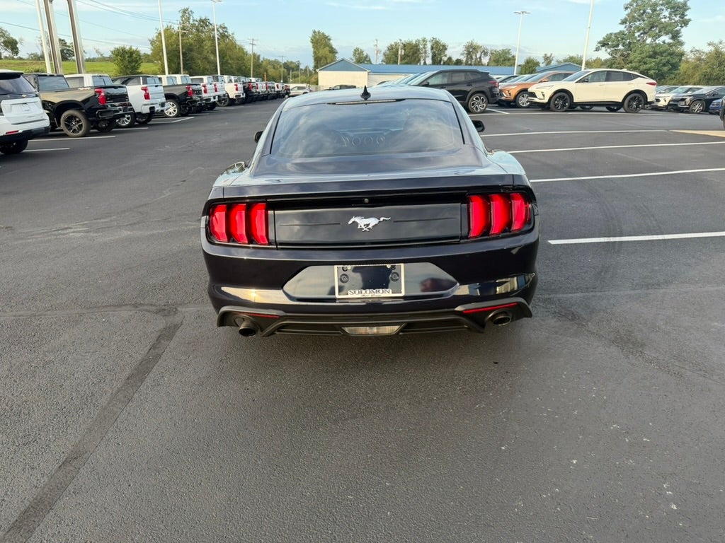 2021 Ford Mustang EcoBoost