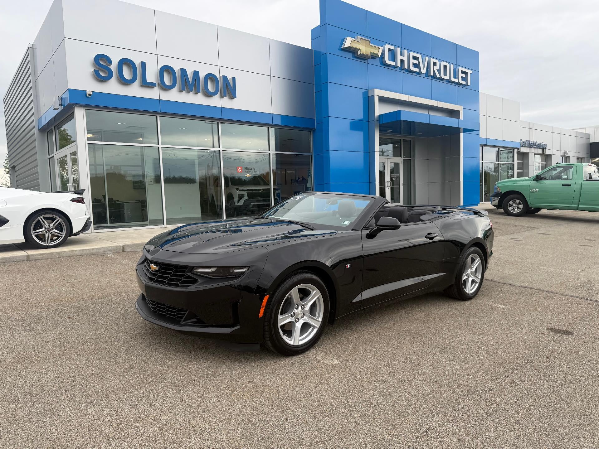 2024 Chevrolet Camaro 3.6 Convertible 2LT's photo