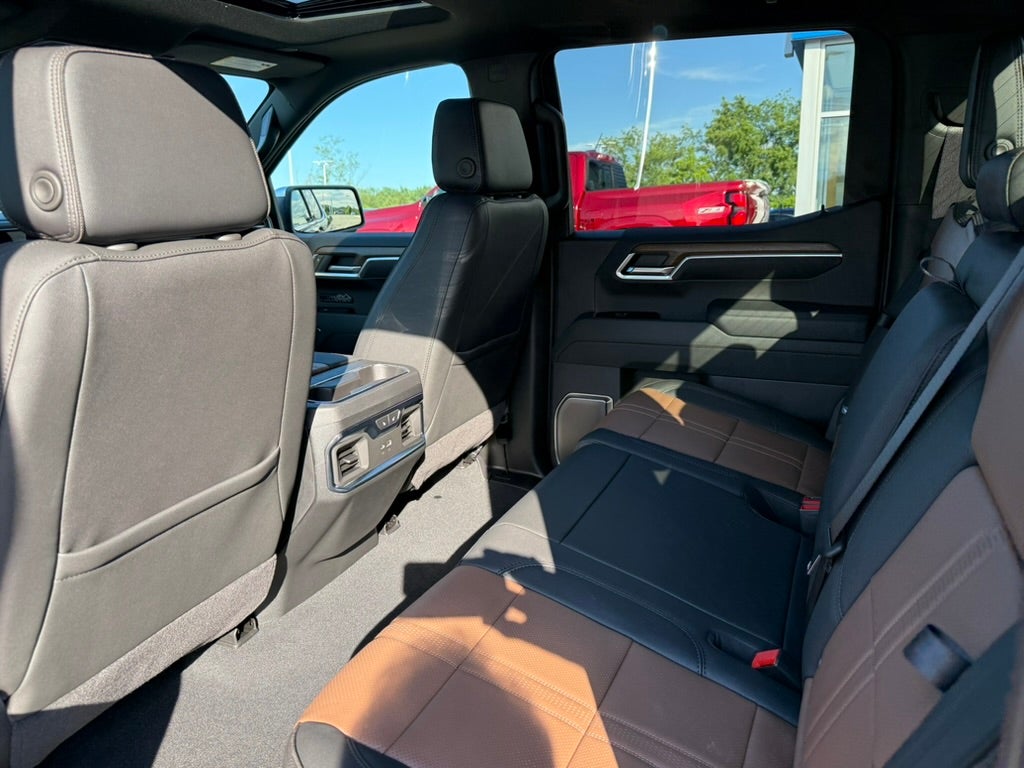 2026 Chevrolet Silverado 1500 High Country - Photo 12