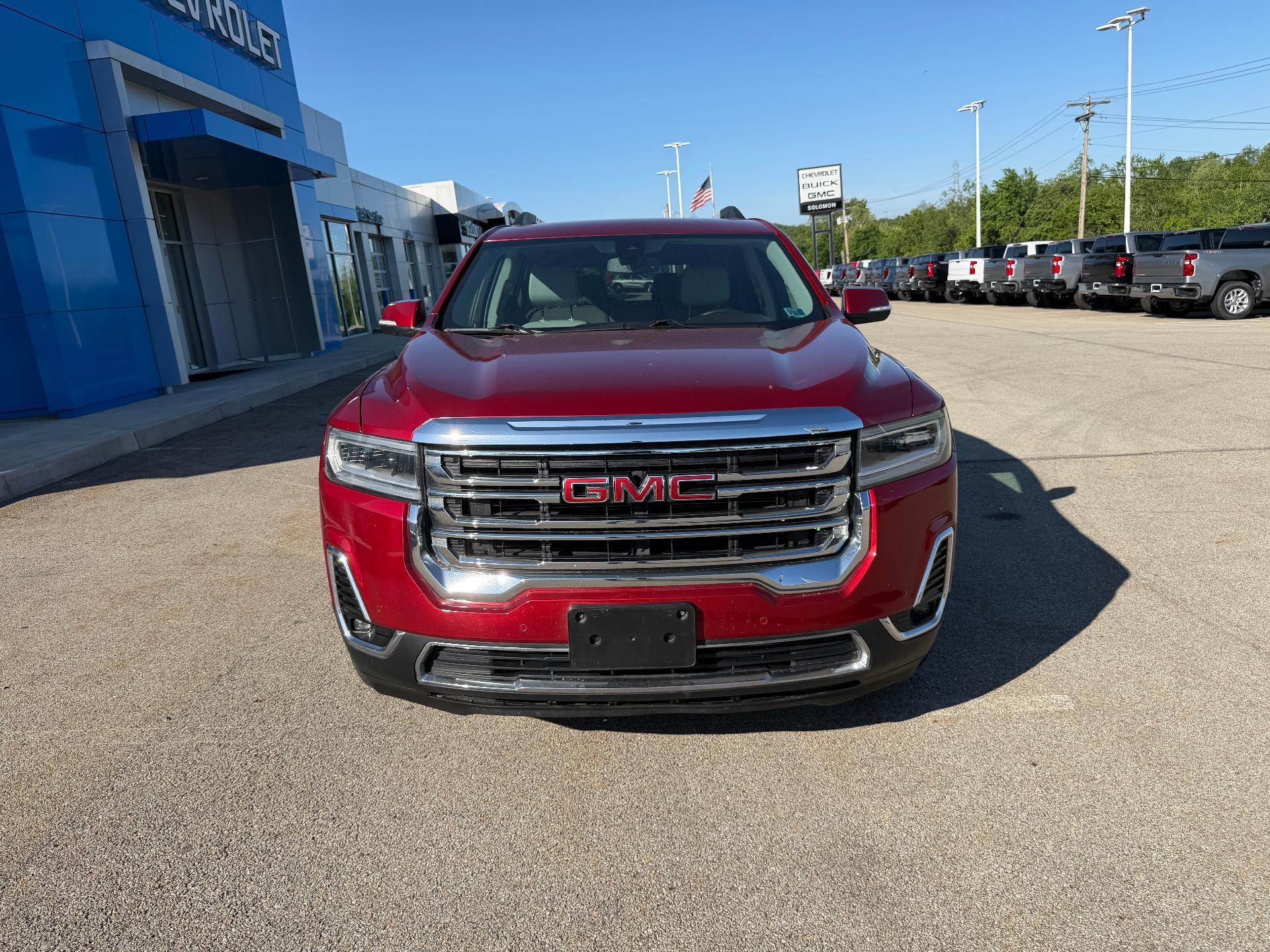 2023 GMC Acadia SLT
