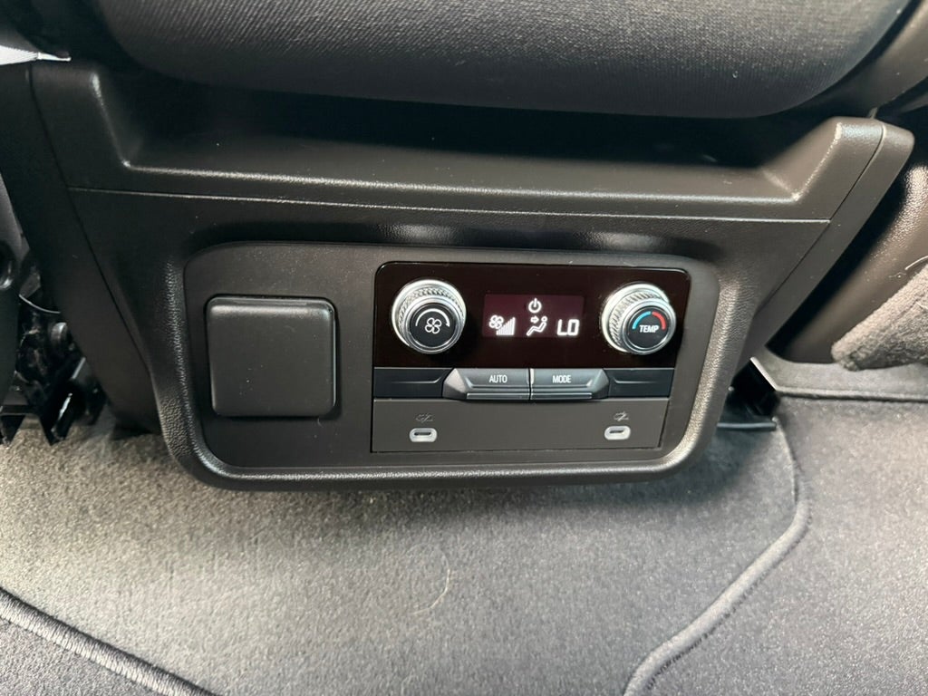 2024 GMC Yukon SLE