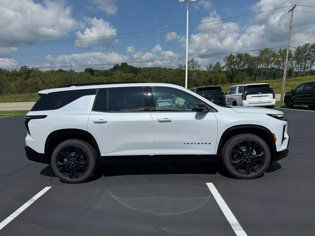 2027 Chevrolet Traverse RS