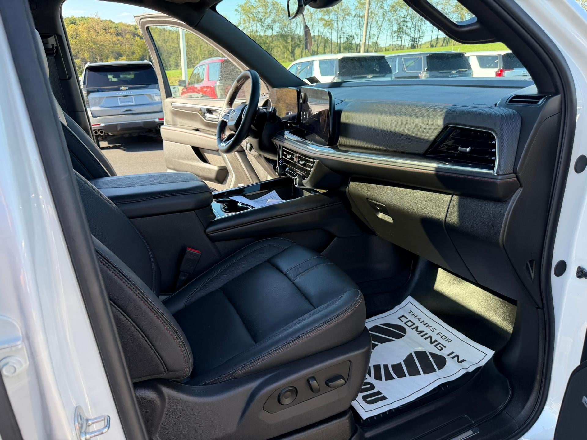 2025 Chevrolet Tahoe RST - Photo 36