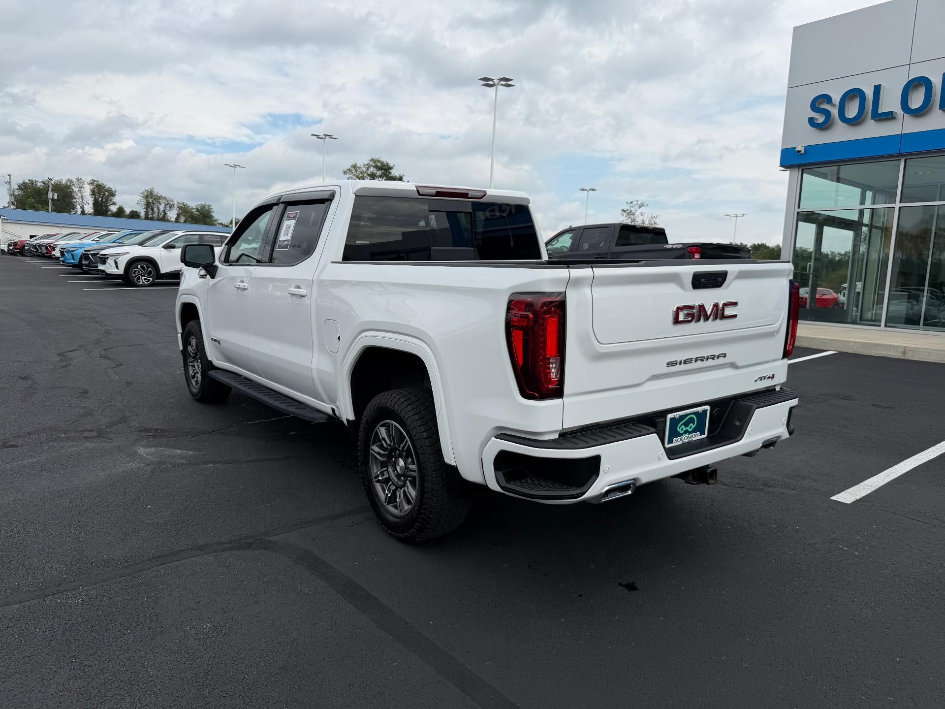 2024 GMC Sierra 1500 AT4