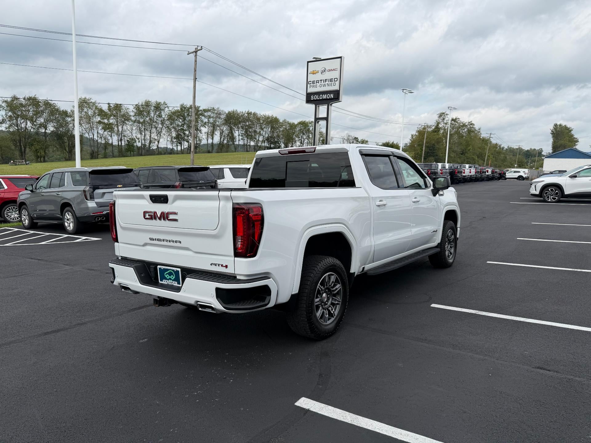 2024 GMC Sierra 1500 AT4