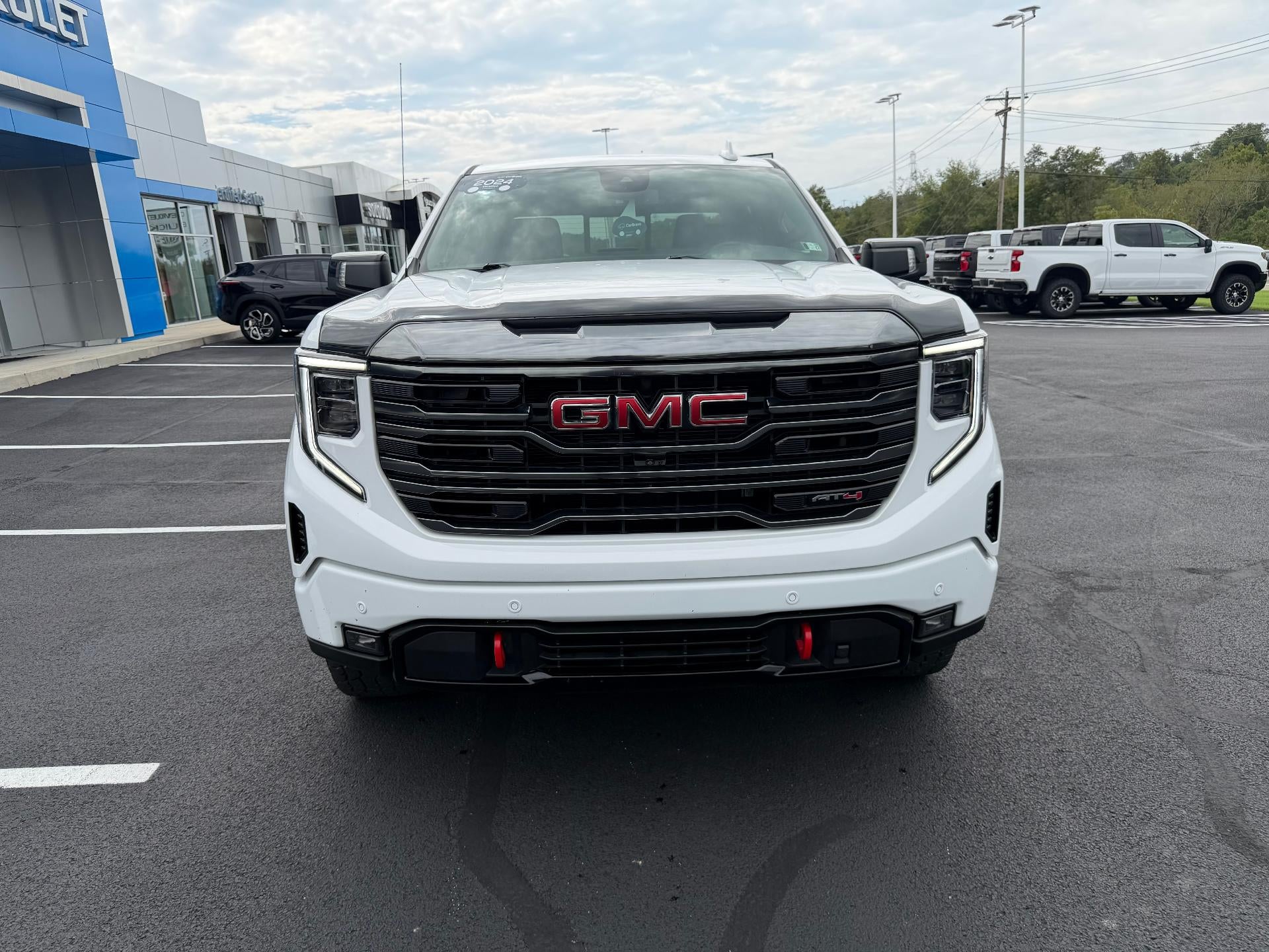 2024 GMC Sierra 1500 AT4