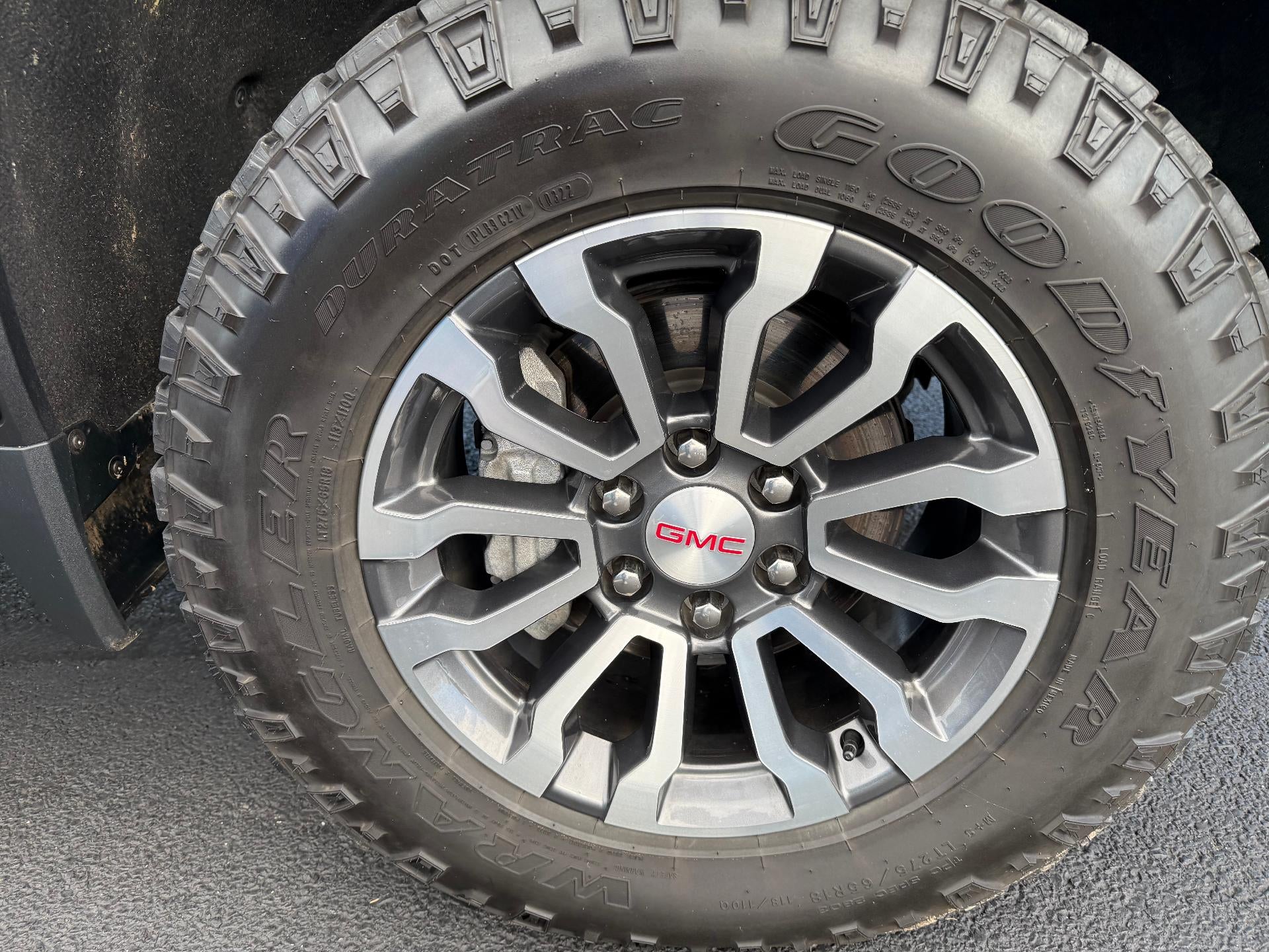 2022 GMC Sierra 1500 AT4