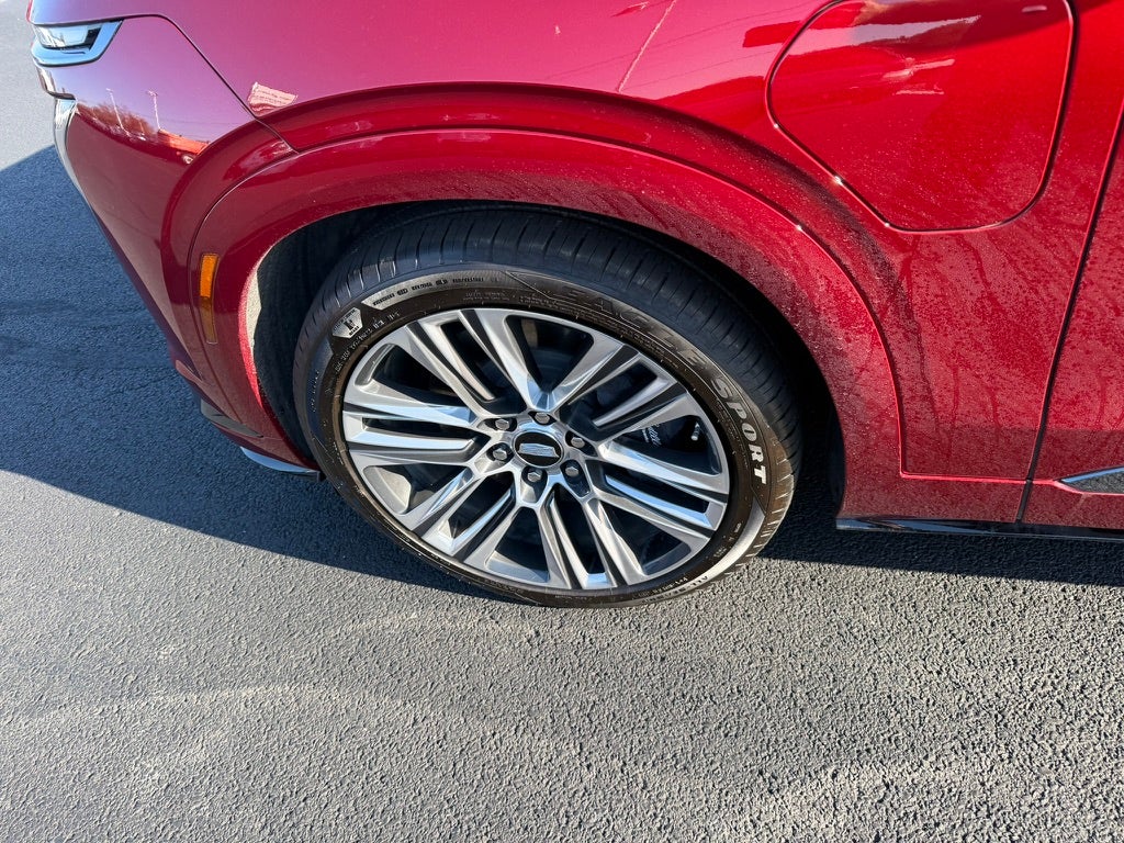 2026 Cadillac VISTIQ Platinum