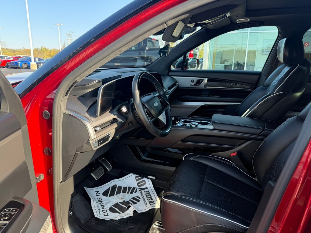 2026 Cadillac VISTIQ Platinum