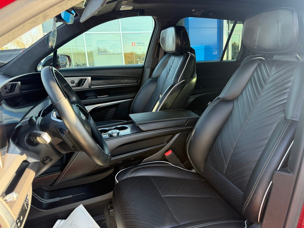 2026 Cadillac VISTIQ Platinum