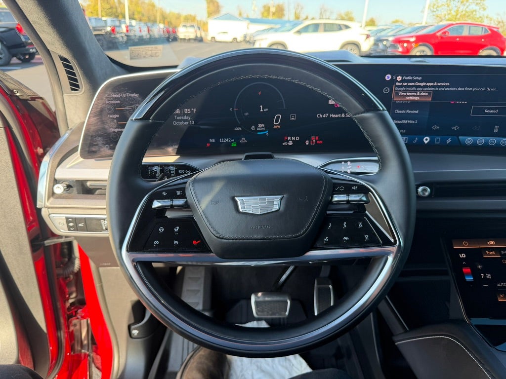 2026 Cadillac VISTIQ Platinum
