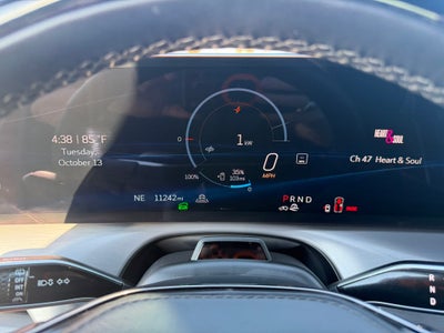 2026 Cadillac VISTIQ Platinum