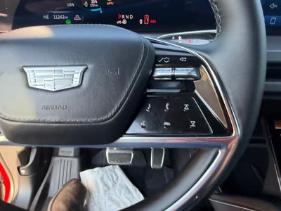 2026 Cadillac VISTIQ Platinum
