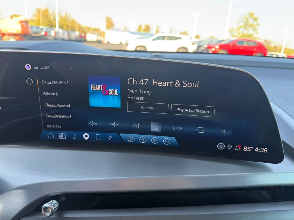 2026 Cadillac VISTIQ Platinum