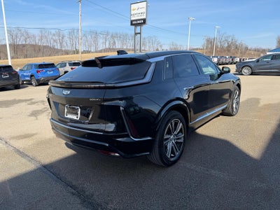 2024 Cadillac LYRIQ Luxury 2