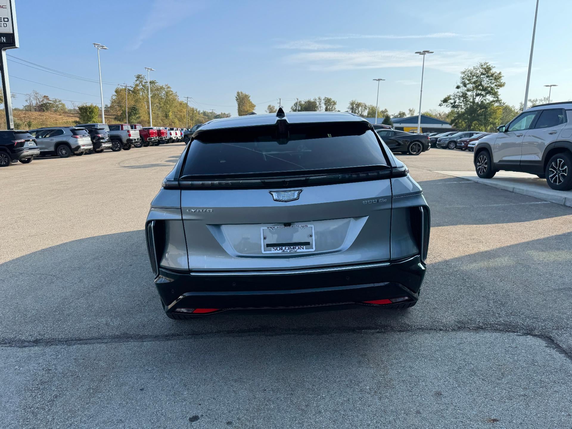 2024 Cadillac LYRIQ Luxury 3