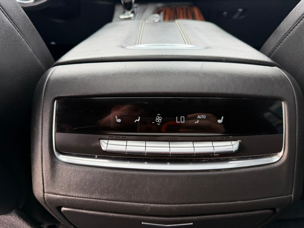 2021 Cadillac Escalade ESV Premium Luxury
