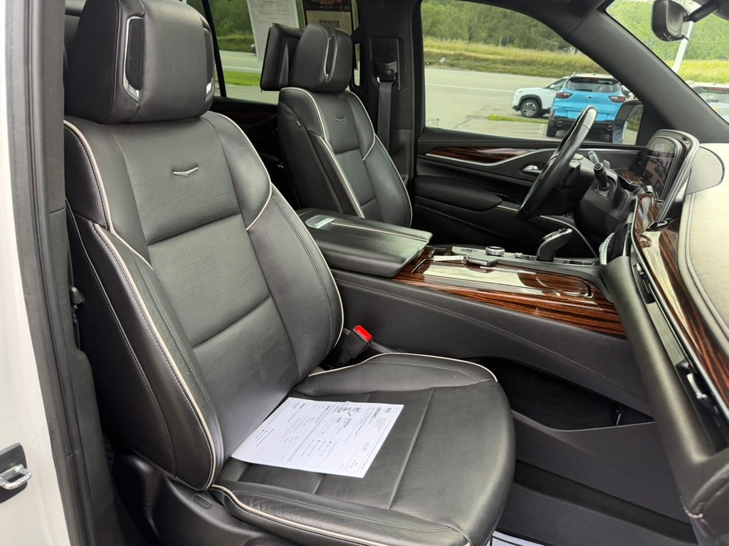 2021 Cadillac Escalade ESV Premium Luxury