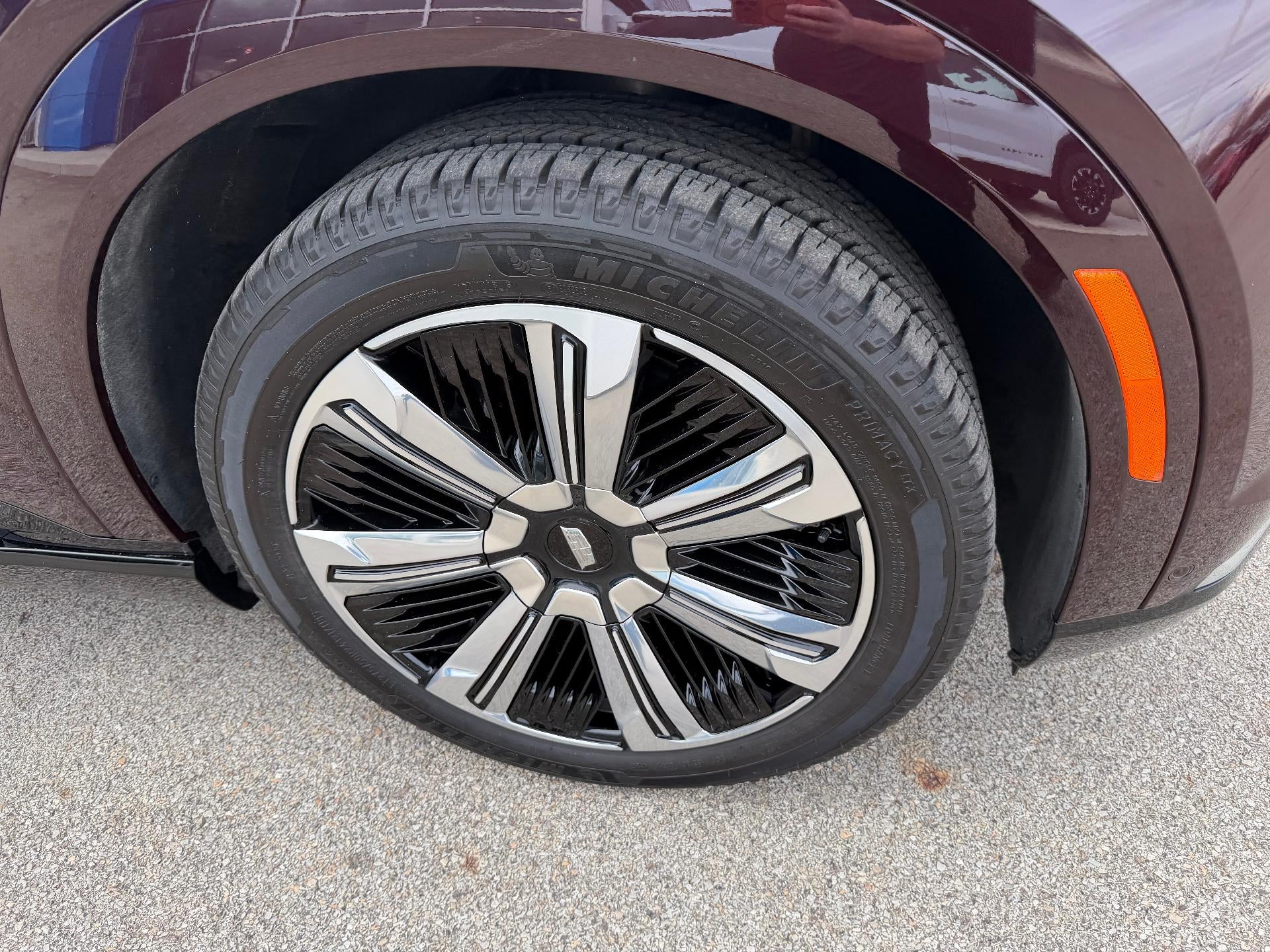 2025 Cadillac ESCALADE IQ Luxury 2