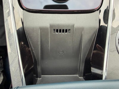 2025 Cadillac ESCALADE IQ Luxury 2