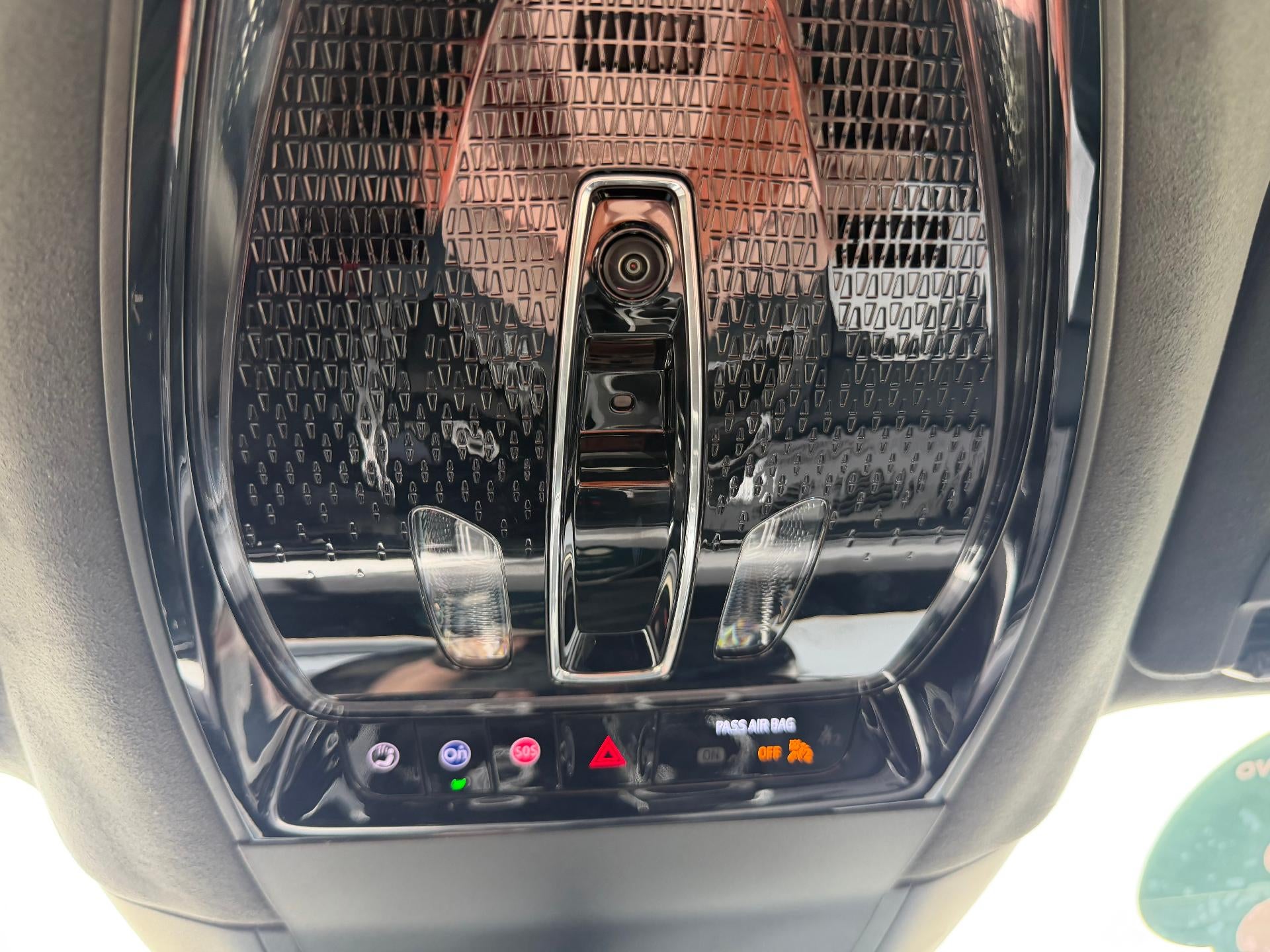 2025 Cadillac ESCALADE IQ Luxury 2